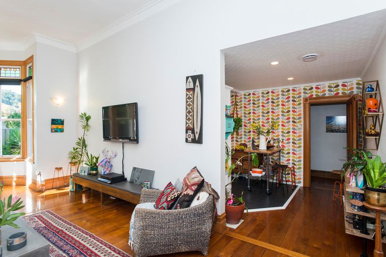 Photo of property in 28 Russell Street, Whataupoko, Gisborne, 4010