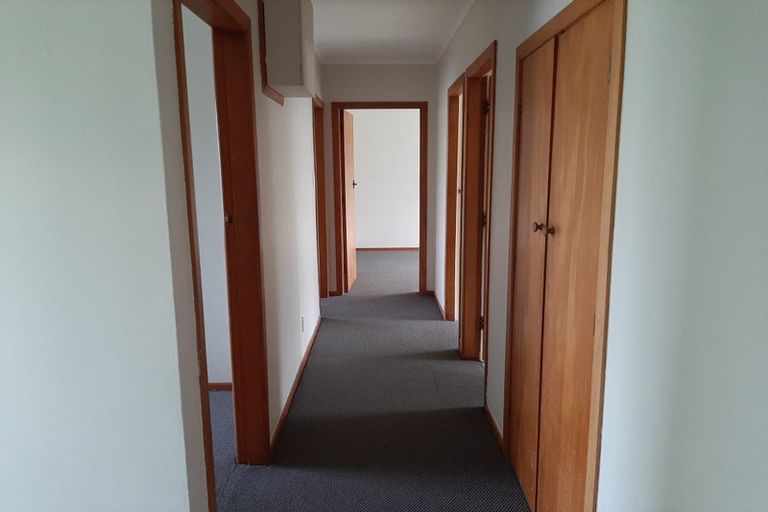 Photo of property in 14 Waterloo Crescent, Hokowhitu, Palmerston North, 4410