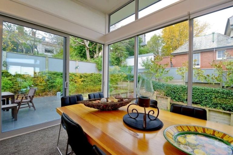 Photo of property in 25 Leven Street, Roslyn, Dunedin, 9010