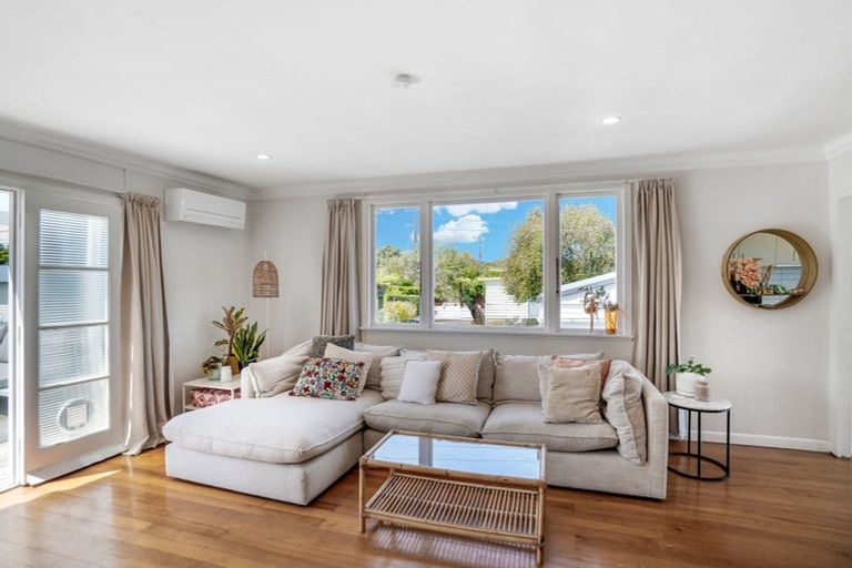 Photo of property in 113 Brightside Road, Stanmore Bay, Whangaparaoa, 0932