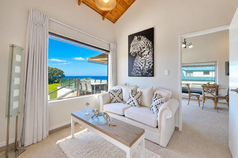 Photo of property in 400 Onemana Drive, Onemana, Whangamata, 3691