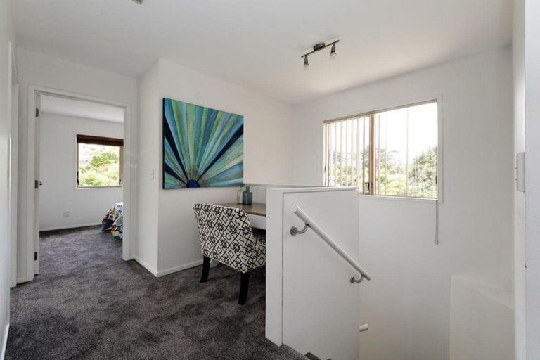 Photo of property in 39 Zefiro Drive, Massey, Auckland, 0614