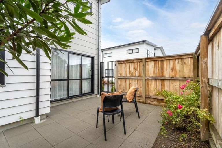 Photo of property in 10 Okoutu Lane, Moera, Lower Hutt, 5010
