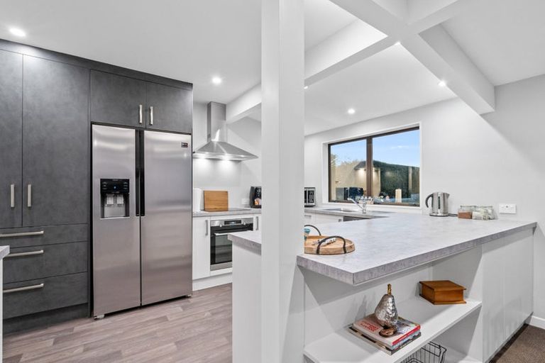 Photo of property in 295 Bay Road, West Plains, Invercargill, 9879