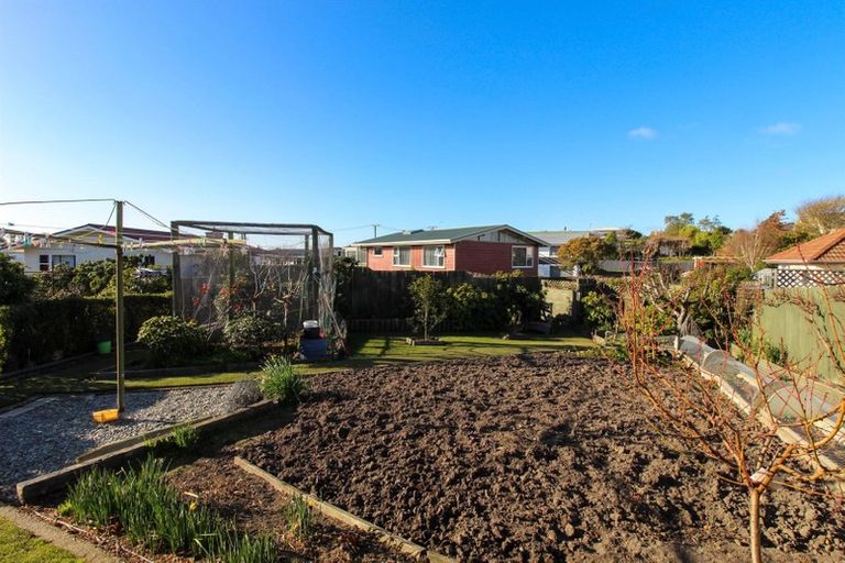 Photo of property in 37 Arrow Crescent, Holmes Hill, Oamaru, 9401