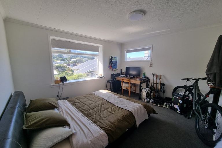 Photo of property in 50a The Parade, Island Bay, Wellington, 6023
