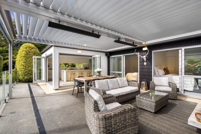 Photo of property in 4 Lewisham Park, St Albans, Christchurch, 8052