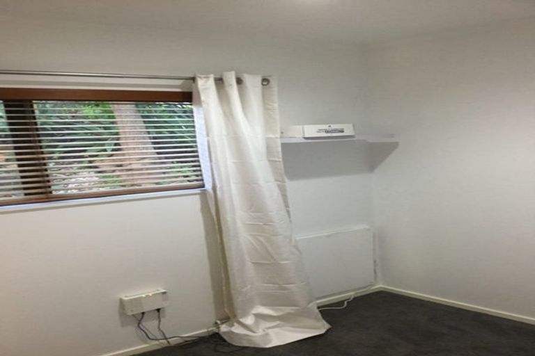 Photo of property in 21 Wairere Road, Torbay, Auckland, 0630