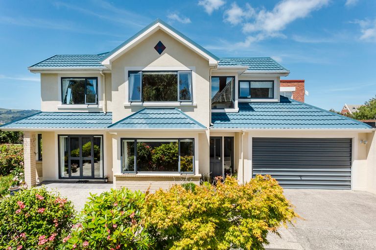 Photo of property in 24 Balmacewen Road, Maori Hill, Dunedin, 9010