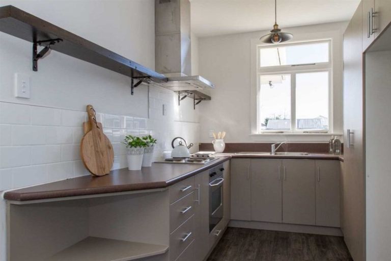 Photo of property in 72 Marriotts Road, North New Brighton, Christchurch, 8083