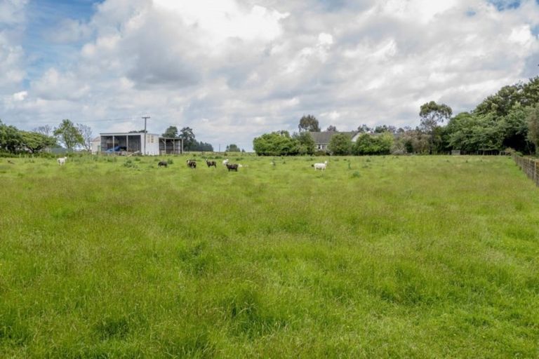 Photo of property in 179 Koputaroa Road, Koputaroa, Levin, 5575