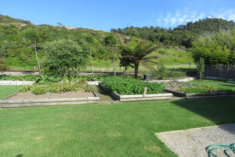 Photo of property in 166a Torea Street, Granity, 7823