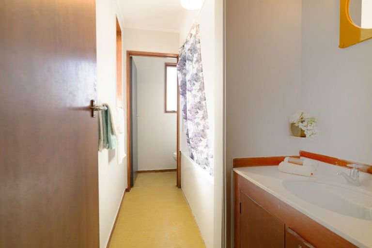 Photo of property in 8/702 Grays Road, Mahora, Hastings, 4120