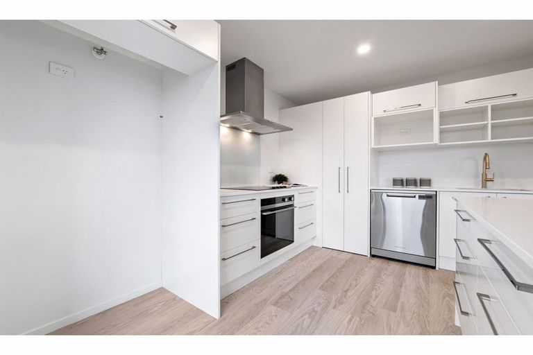 Photo of property in 27 Stackwood Avenue, Woodend, 7691