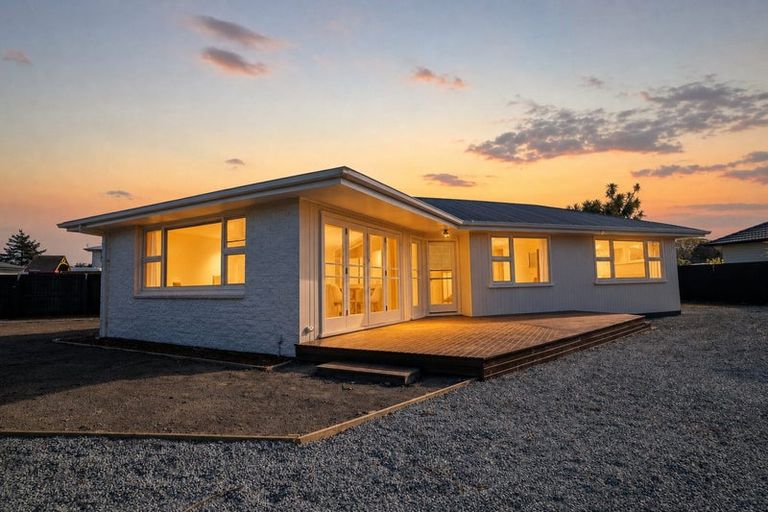 Photo of property in 81 Bridge Street, New Brighton, Christchurch, 8062