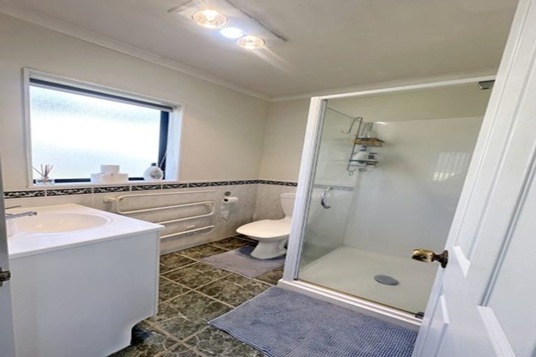 Photo of property in 9 Ali Place, Ranui, Auckland, 0612