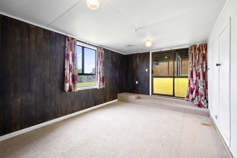 Photo of property in 7 Mount View Place, Spotswood, New Plymouth, 4310