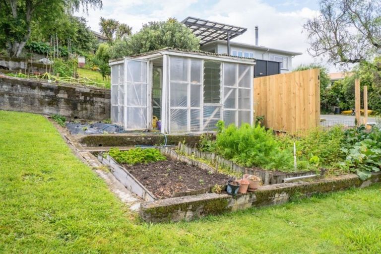 Photo of property in 28 Arapiki Road, Stoke, Nelson, 7011