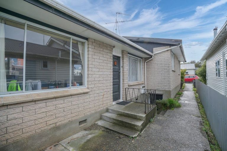 Photo of property in 71 Lowe Street, Avenal, Invercargill, 9810