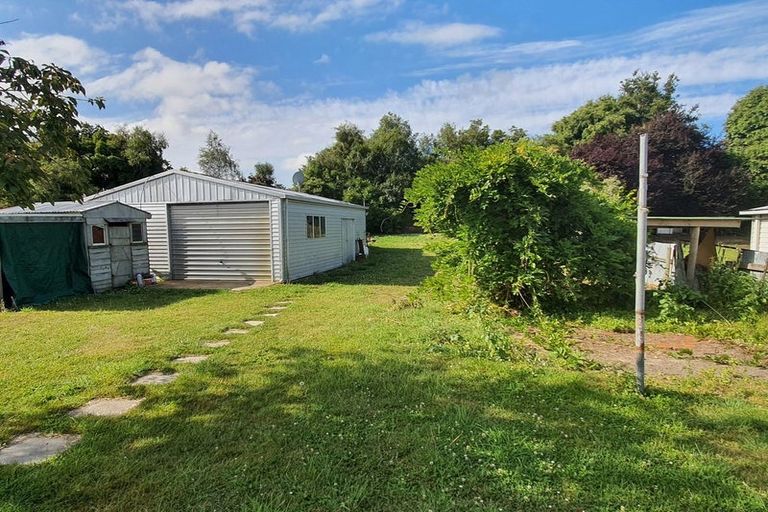 Photo of property in 24 Leonard Street, Waimate, 7924