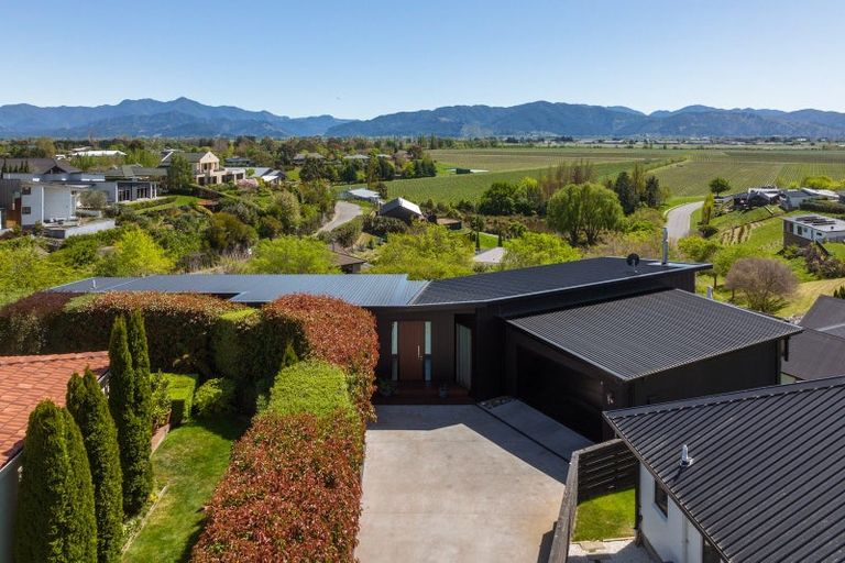 Photo of property in 3 Golf View Close, Fairhall, Blenheim, 7272