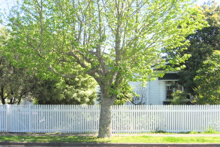 Photo of property in 60 Stout Street, Whataupoko, Gisborne, 4010