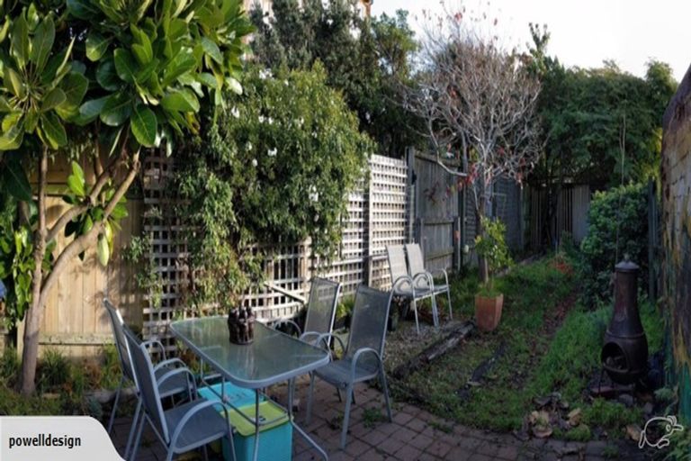 Photo of property in 244 Adelaide Road, Newtown, Wellington, 6021