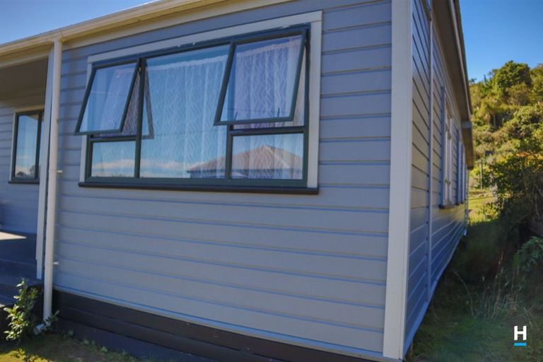 Photo of property in 149 Bright Street, Cobden, Greymouth, 7802