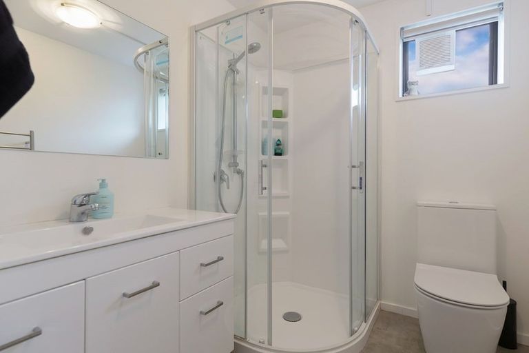 Photo of property in 20 Greenstone Place, Fernhill, Queenstown, 9300