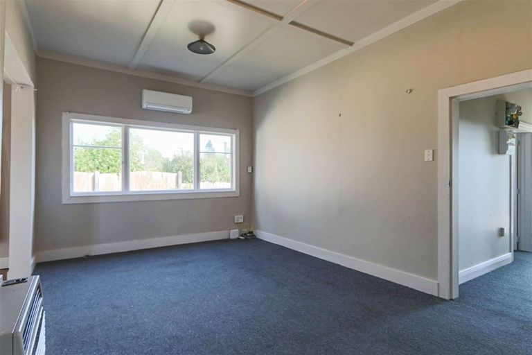 Photo of property in 43 Brookes Street, Inglewood, 4330