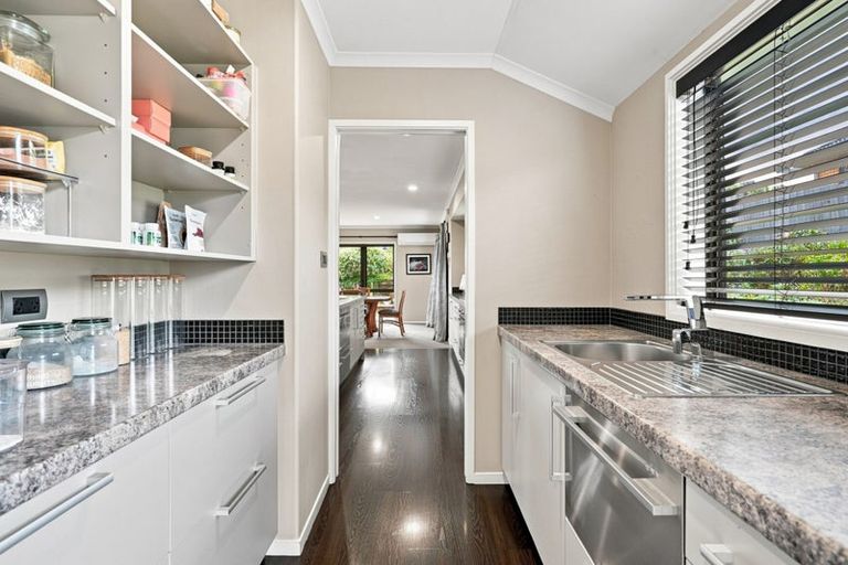 Photo of property in 2 Flavell Drive, Orewa, 0931