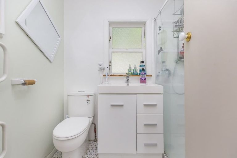 Photo of property in 17 Waiapu Road, Kelburn, Wellington, 6012