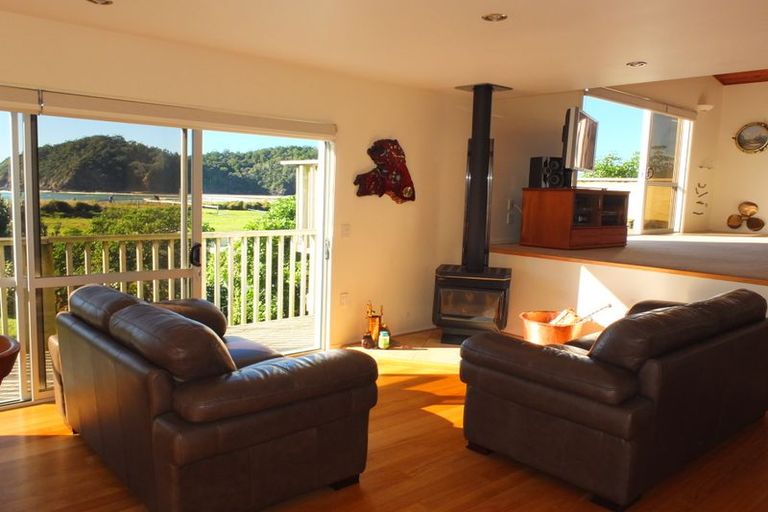 Photo of property in 34 Morrison Road, Matapouri, Whangarei, 0173
