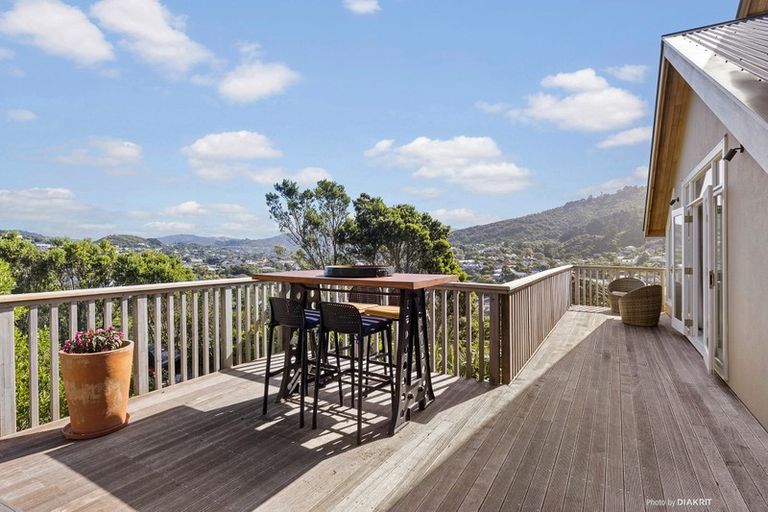 Photo of property in 77 Madras Street, Khandallah, Wellington, 6035