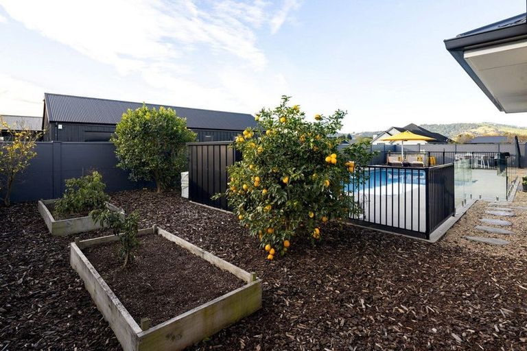 Photo of property in 85 Alan Livingston Drive, Cambridge, 3434