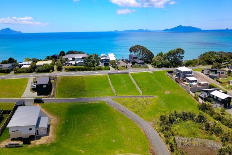 Photo of property in 10 Milky Way, Langs Beach, 0582