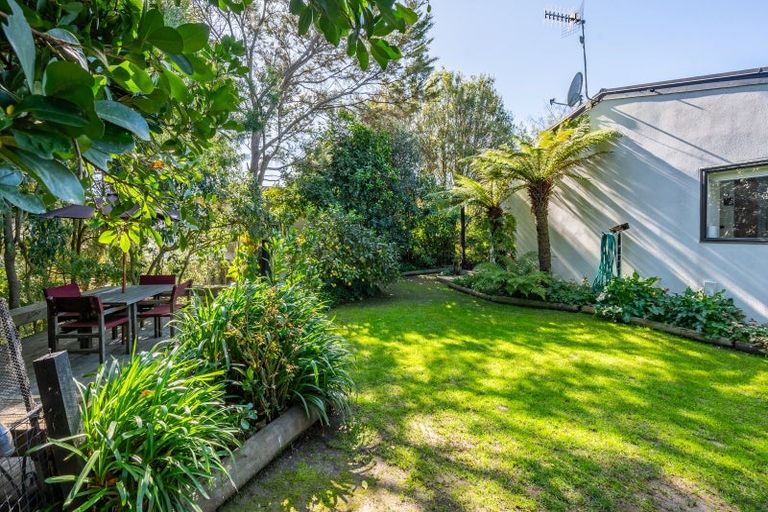 Photo of property in 34 James Cook Street, Havelock North, 4130