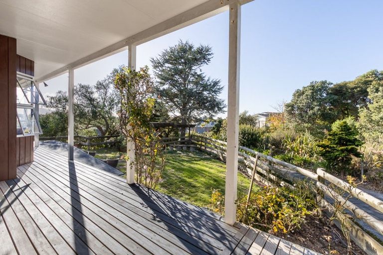 Photo of property in 4 Murray Court, Paraparaumu Beach, Paraparaumu, 5032