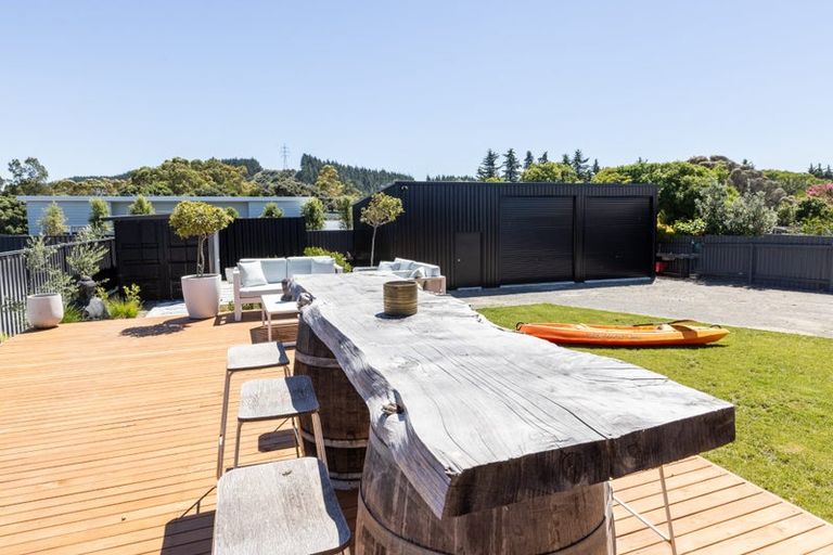 Photo of property in 176 Whirinaki Road, Eskdale, Napier, 4182