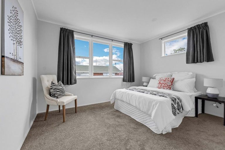 Photo of property in 7 Cooper Place, Papakura, 2110