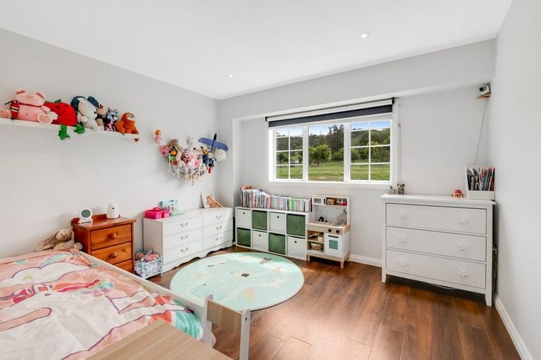 Photo of property in 346 Inland Road, Helensville, 0875