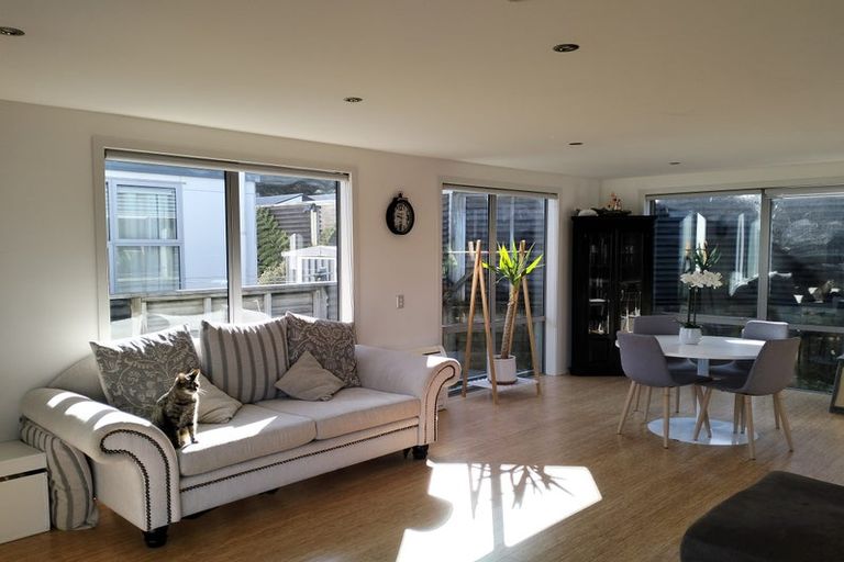 Photo of property in 9 Otonga Heights, Maungaraki, Lower Hutt, 5010