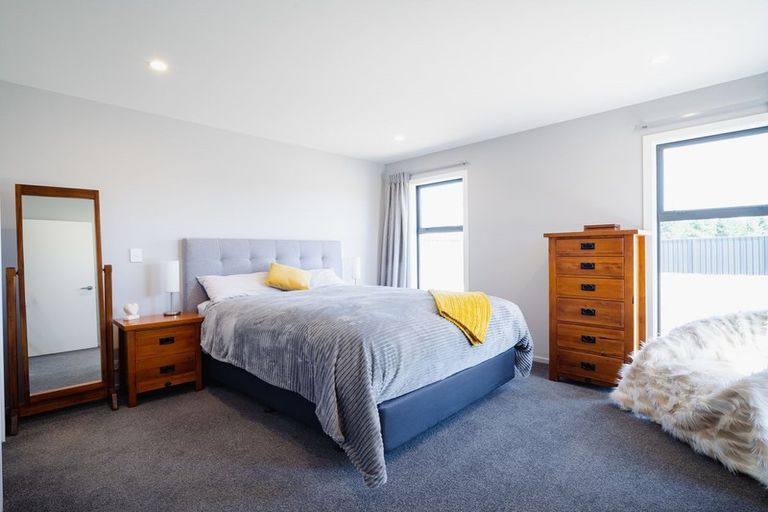 Photo of property in 2 Canal Place, Twizel, 7901