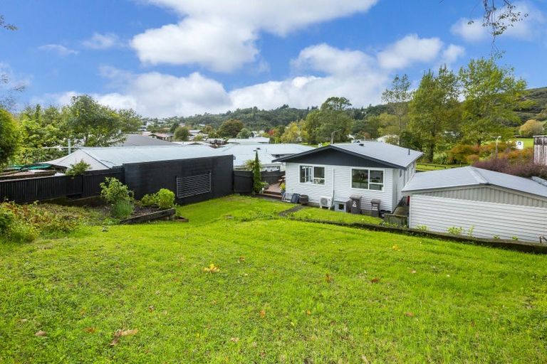 Photo of property in 63 Norana Road, Timberlea, Upper Hutt, 5018