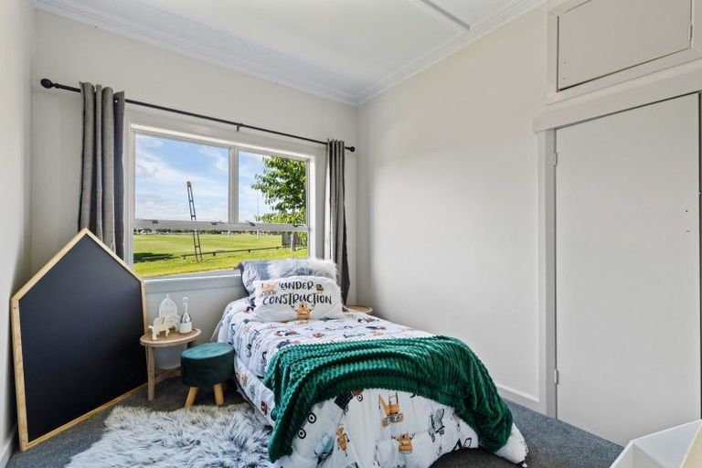 Photo of property in 2 King Street, Waitara, 4320