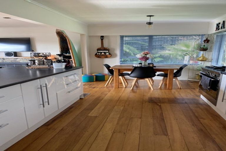 Photo of property in 7 Penrith Street, Westown, New Plymouth, 4310