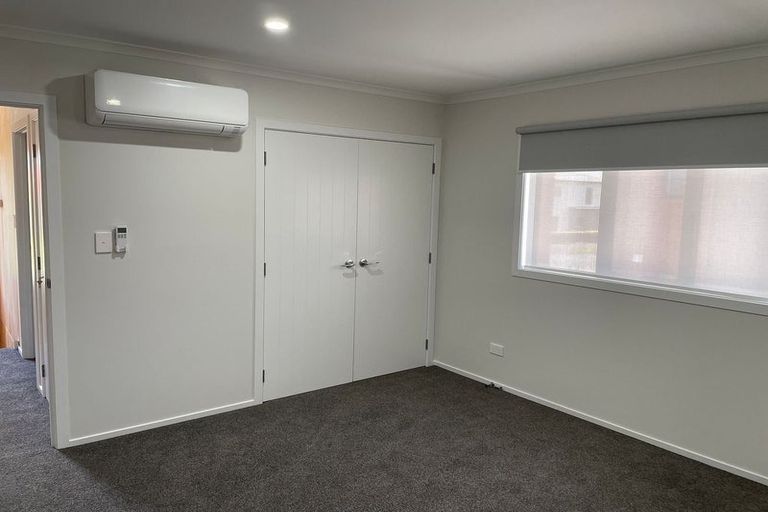 Photo of property in 32 Southsea Crescent, Silverdale, Hamilton, 3216