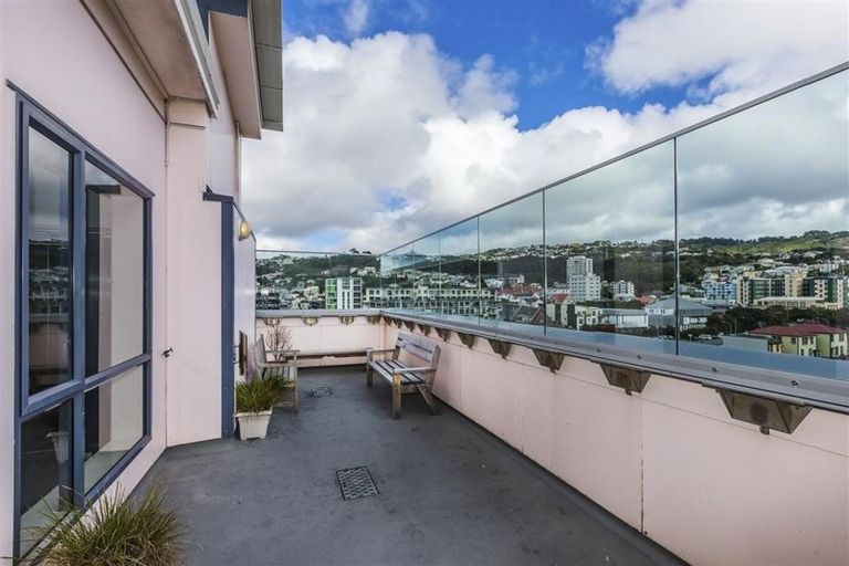 Photo of property in Southern Cross Apartments, 303/35 Abel Smith Street, Te Aro, Wellington, 6011