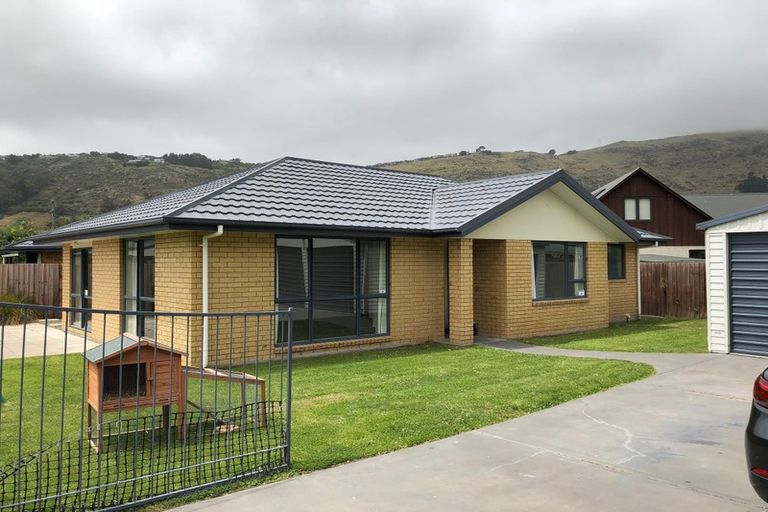 Photo of property in 21 Stedley Place, Heathcote Valley, Christchurch, 8022
