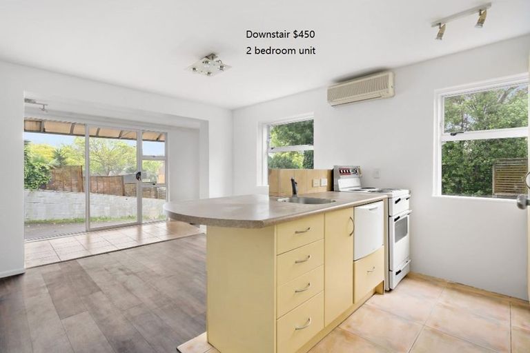 Photo of property in 137 Gossamer Drive, Pakuranga Heights, Auckland, 2010